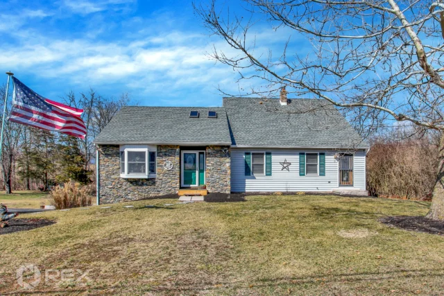 French doors lead to a private office with a cozy gas fireplace, while the dining area and bright white kitchen with island and pantry offer stylish, functional living. Enjoy lake living with your own backyard retreat featuring an in-ground pool and pool house. ✨🏡

📍 3 Howard Drive
🔑 Jennifer Kibler
📸 Jerry  with REX Squad
🖥 realestateexposures.com

#LakeLiving #BackyardOasis #InGroundPool #HomeHighlights #DreamHome #realestatephotography
