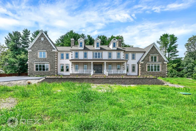 ✨ Clarksville, MD | 2.86 Acres ✨

Prepare to be amazed! This breathtaking estate offers over 11,000 sq ft of luxurious living space, featuring a grand staircase, custom flooring, soaring ceilings, a two-story dining room, and a sunroom with 15’ ceilings. With a chef’s kitchen, luxurious spa-like en suite, 6 spacious bedrooms, and an expansive finished lower level designed for recreation and entertaining, this home truly has it all! 🏡

📍 5004 Ten Oaks Rd
🔑  Mark A Ritter
📸  Randy with REX Squad

#ClarksvilleMD #LuxuryEstate #LuxuryLiving #DreamHome #ChefKitchen #mulitmilliondollarhome #SpaLikeBath #GreatRoom #FinishedBasement #RealEstatePhotography